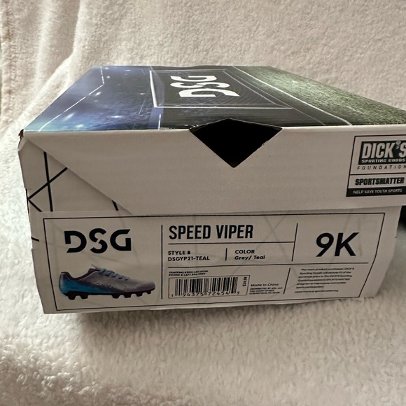 DSG soccer cleats - Picture 6 of 6